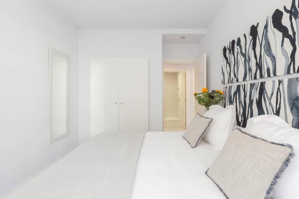 New Gorgeous Central Apartment - Beachfront - 3 Bd 산세바스티안 외부 사진