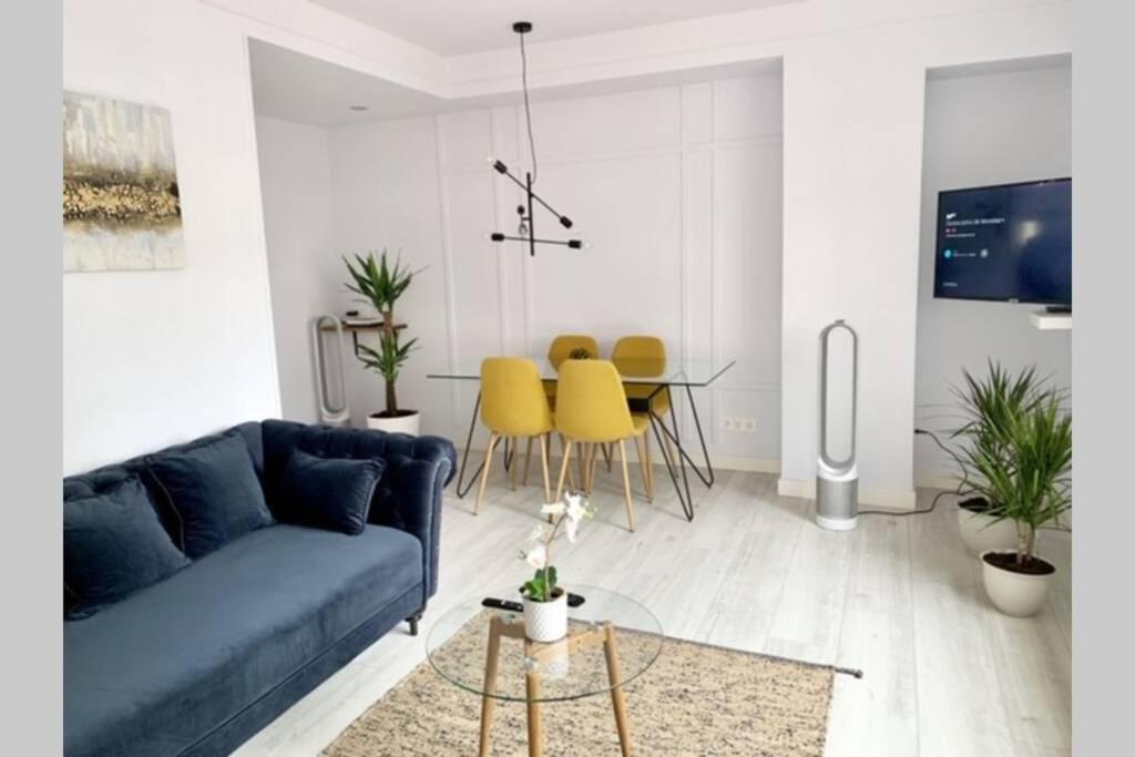 New Gorgeous Central Apartment - Beachfront - 3 Bd 산세바스티안 외부 사진